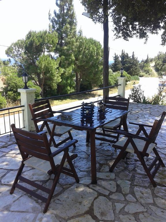 ניקיאנה Aggeliki Apartments חדר תמונה