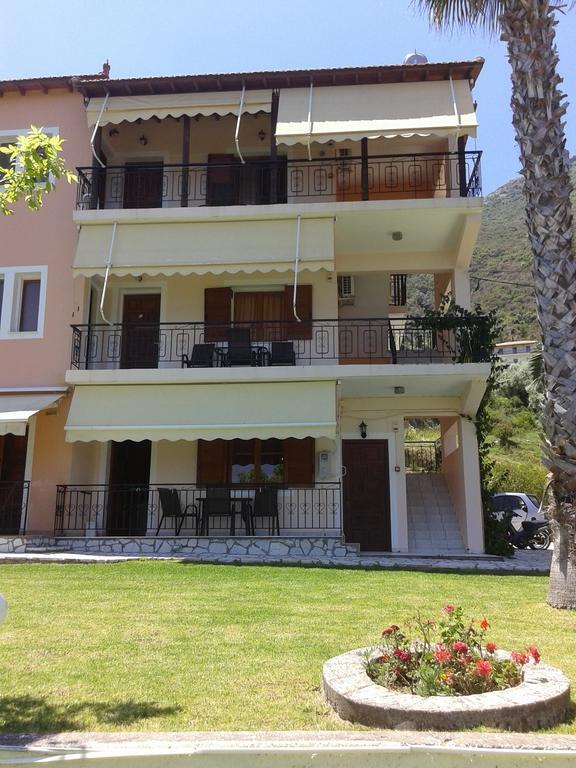 ניקיאנה Aggeliki Apartments חדר תמונה